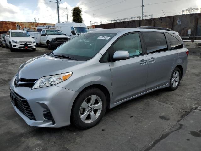 TOYOTA SIENNA LE 2018 with VIN 5TDKZ3DC5JS929863 - Photo from auction