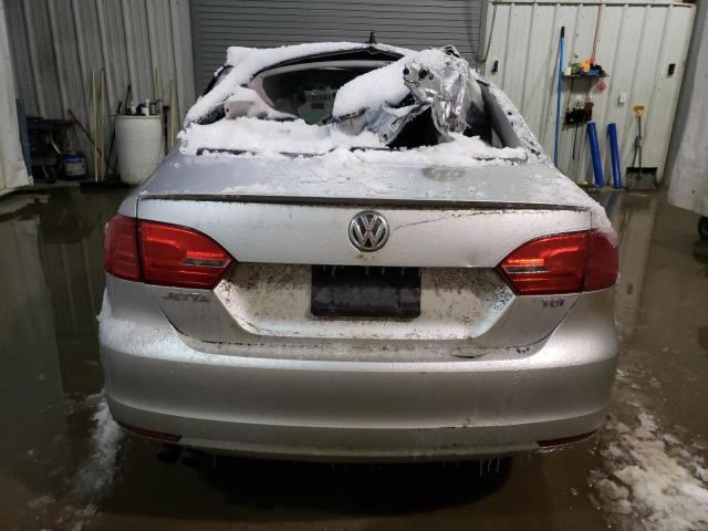 Photo 6 from auction – 2012 VOLKSWAGEN JETTA TDI with VIN 3VWLL7AJ2CM427764