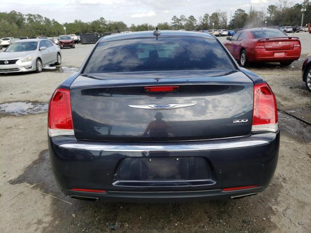 Photo 6 from auction – 2018 CHRYSLER 300 LIMITE with VIN 2C3CCAEG8JH244027