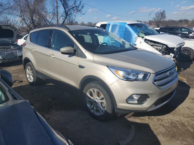 Photo 4 from auction – 2018 FORD ESCAPE SE with VIN 1FMCU0GD7JUB81694