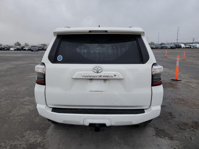 Photo 6 from auction – 2015 TOYOTA 4RUNNER SR with VIN JTEZU5JR2F5104146