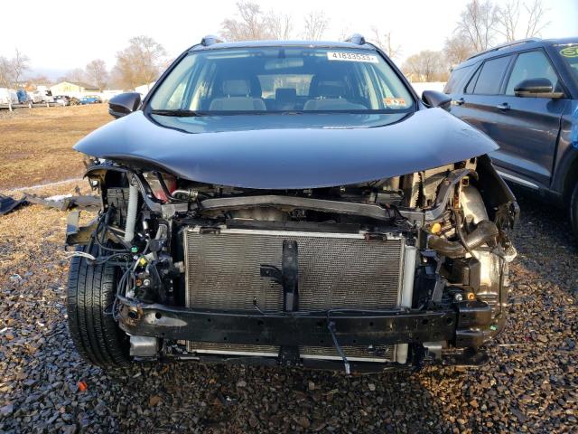 Photo 5 from auction – 2015 TOYOTA RAV4 XLE with VIN 2T3RFREV8FW377744