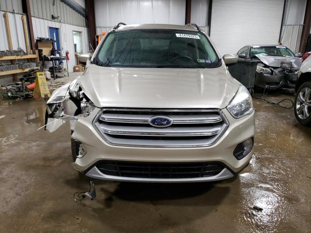 Photo 5 from auction – 2018 FORD ESCAPE SE with VIN 1FMCU9GDXJUB22417