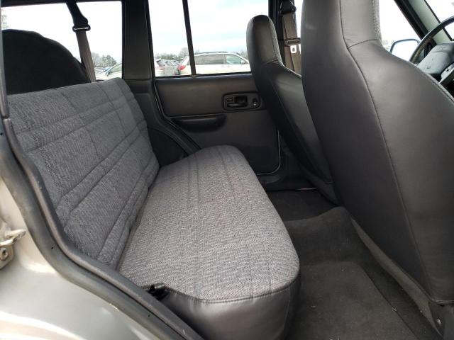 Photo 10 from auction – 2001 JEEP CHEROKEE S with VIN 1J4FF48S01L595464