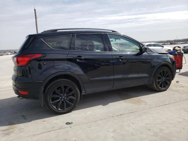 Photo 3 from auction – 2019 FORD ESCAPE SE with VIN 1FMCU0GD7KUB14580