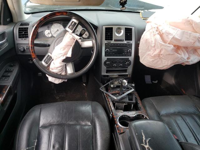 Photo 8 from auction – 2008 CHRYSLER 300C with VIN 2C3KA63HX8H321873