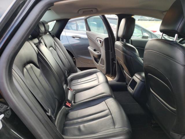 Photo 10 from auction – 2017 CHRYSLER 200 LIMITE with VIN 1C3CCCAB9HN506807