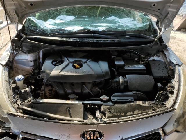 Photo 11 from auction – 2015 KIA FORTE LX with VIN KNAFK4A69F5330646