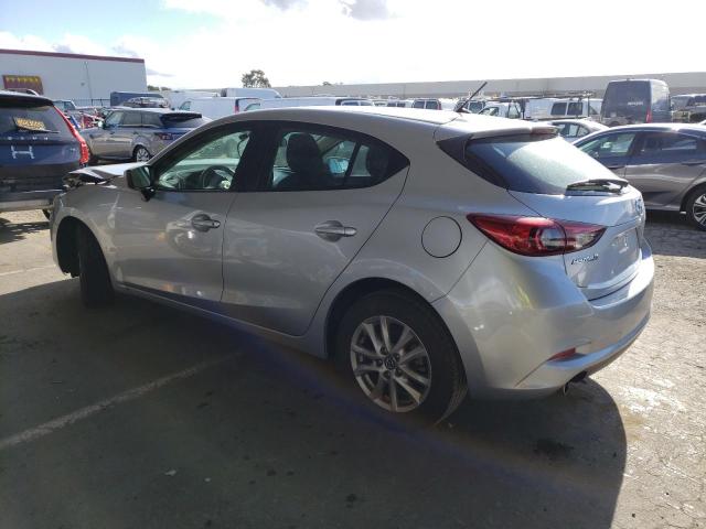 Photo 2 from auction – 2018 MAZDA 3 SPORT with VIN 3MZBN1K7XJM200311