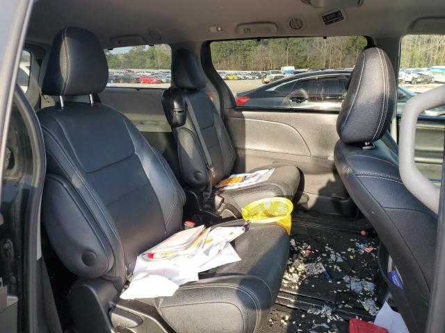 Photo 11 from auction – 2016 TOYOTA SIENNA SE with VIN 5TDXK3DC5GS720710