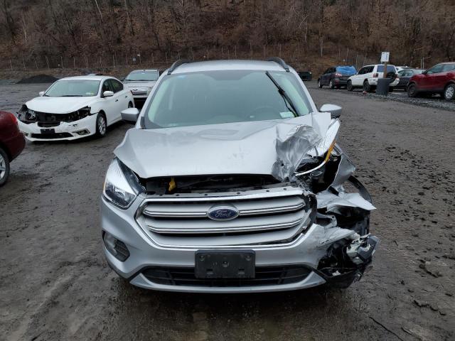 Photo 5 from auction – 2018 FORD ESCAPE SE with VIN 1FMCU9GD9JUB93608