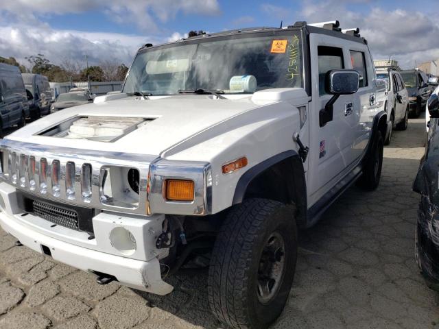 HUMMER H2 2005 with VIN 5GRGN22U35H109040 - Photo from auction