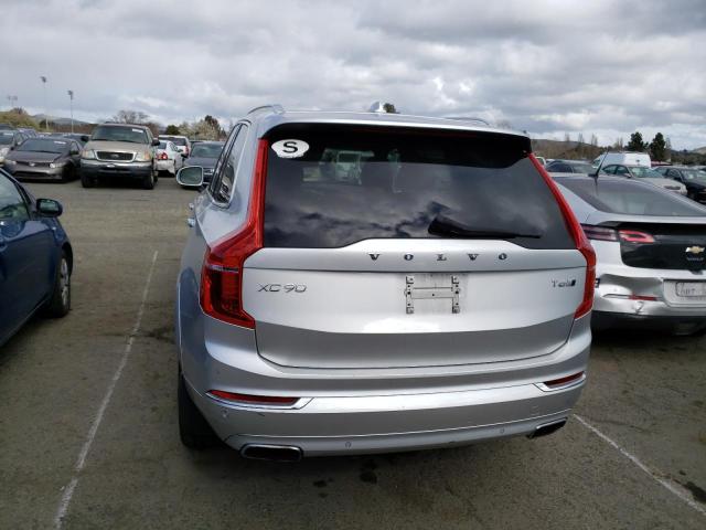 Photo 6 from auction – 2017 VOLVO XC90 T6 with VIN YV4A22PL7H1115336