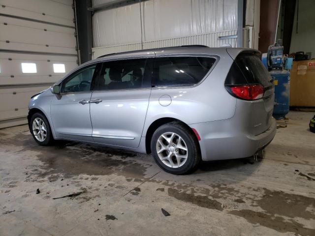 Photo 2 from auction – 2017 CHRYSLER PACIFICA T with VIN 2C4RC1BG7HR675778