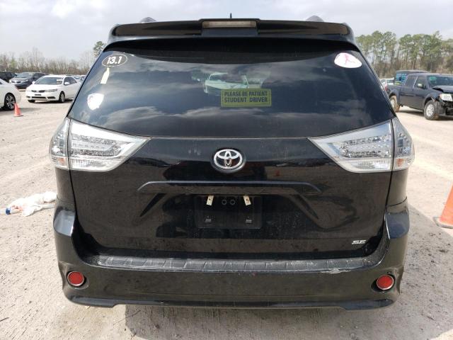 Photo 6 from auction – 2018 TOYOTA SIENNA SE with VIN 5TDXZ3DC8JS964919