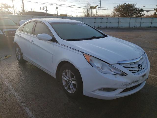 Photo 4 from auction – 2013 HYUNDAI SONATA GLS with VIN 5NPEB4AC5DH737347