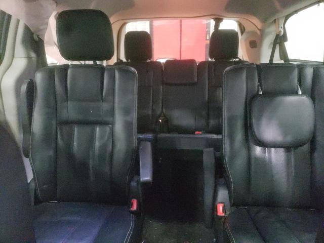Photo 10 from auction – 2013 CHRYSLER TOWN & COU with VIN 2C4RC1CG4DR662589