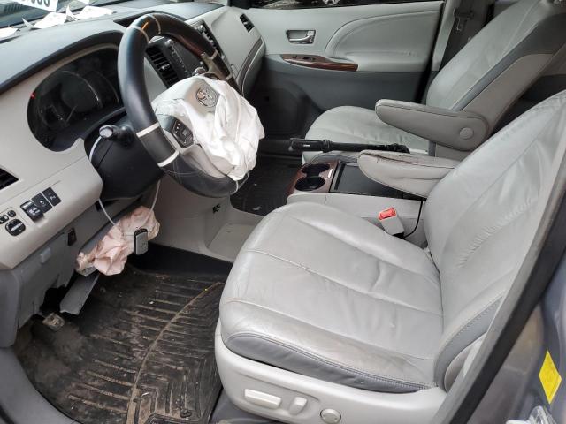 Photo 7 from auction – 2011 TOYOTA SIENNA XLE with VIN 5TDDK3DC6BS019685