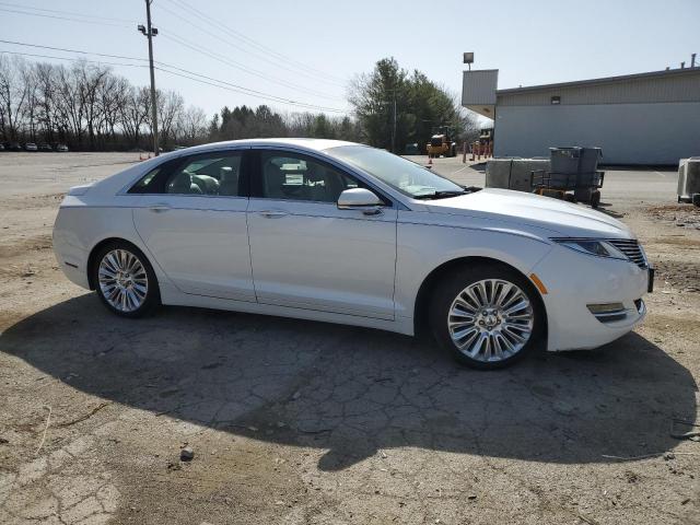 Photo 4 from auction – 2016 LINCOLN MKZ with VIN 3LN6L2G98GR621526