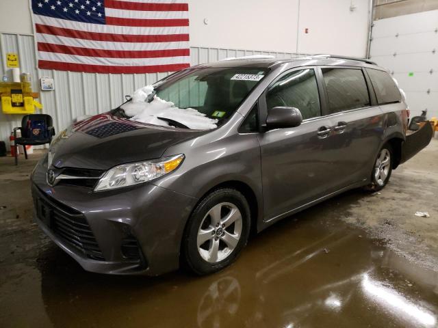 TOYOTA SIENNA LE 2018 with VIN 5TDKZ3DC6JS945490 - Photo from auction