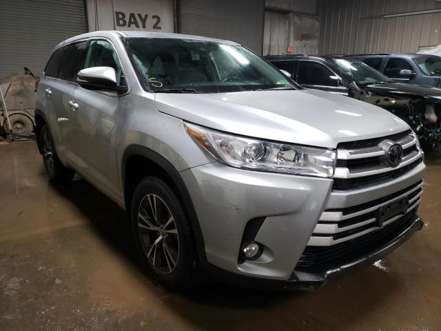 Photo 4 from auction – 2018 TOYOTA HIGHLANDER with VIN 5TDBZRFH7JS486529