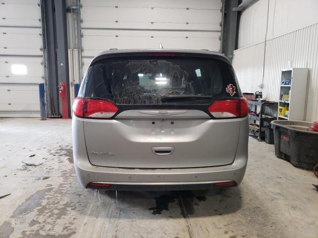 Photo 6 from auction – 2017 CHRYSLER PACIFICA T with VIN 2C4RC1BG7HR675778
