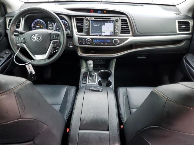 Photo 8 from auction – 2019 TOYOTA HIGHLANDER with VIN 5TDKZRFH0KS570774
