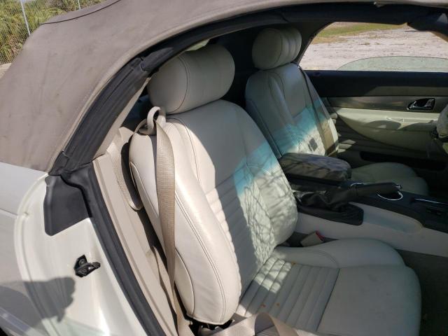 Photo 10 from auction – 2005 FORD THUNDERBIR with VIN 1FAHP69A95Y108290