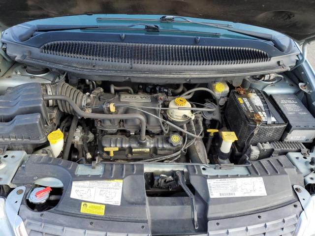 Photo 12 from auction – 2002 CHRYSLER TOWN & COU with VIN 2C8GP64L12R620607