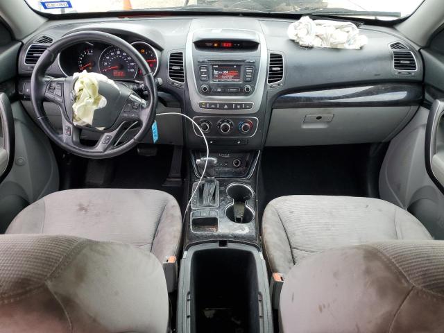 Photo 8 from auction – 2014 KIA SORENTO LX with VIN 5XYKT4A64EG536624