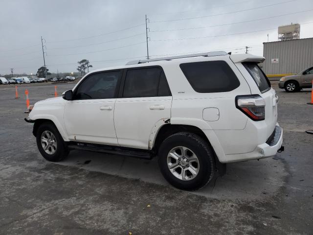 Photo 2 from auction – 2015 TOYOTA 4RUNNER SR with VIN JTEZU5JR2F5104146