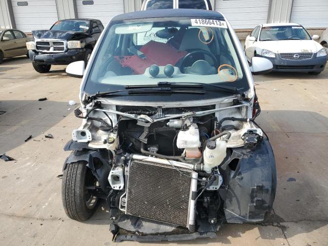 Photo 5 from auction – 2014 SMART FORTWO PUR with VIN WMEEJ3BA7EK733377