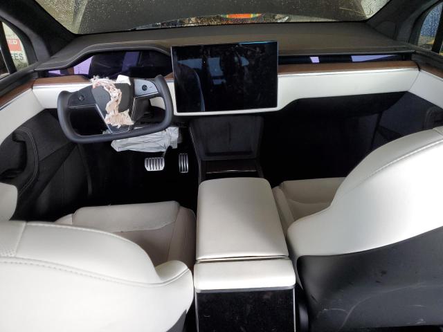 Photo 8 from auction – 2022 TESLA MODEL X with VIN 7SAXCBE50NF362928