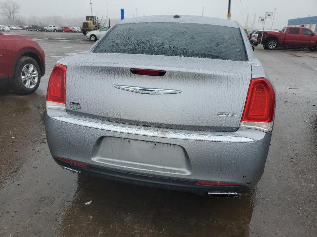Photo 6 from auction – 2017 CHRYSLER 300 LIMITE with VIN 2C3CCAAGXHH607556