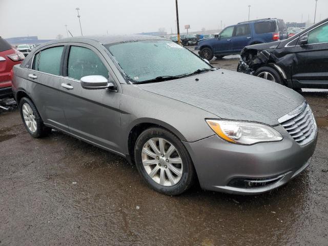 Photo 4 from auction – 2013 CHRYSLER 200 LIMITE with VIN 1C3CCBCG8DN601856