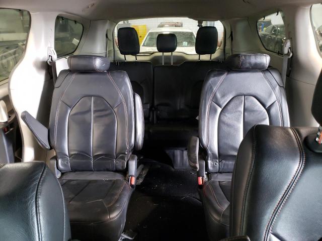Photo 10 from auction – 2017 CHRYSLER PACIFICA T with VIN 2C4RC1BG7HR675778
