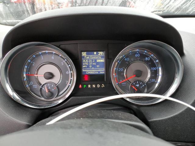 Photo 9 from auction – 2016 CHRYSLER TOWN & COU with VIN 2C4RC1BG6GR296480