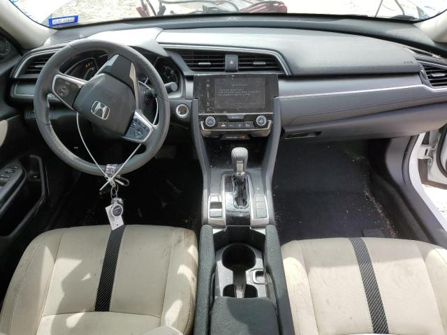 Photo 8 from auction – 2018 HONDA CIVIC EX with VIN 19XFC2F77JE035676