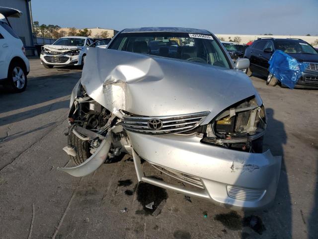Photo 5 from auction – 2005 TOYOTA CAMRY LE with VIN 4T1BE32K25U024287