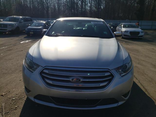 Photo 5 from auction – 2016 FORD TAURUS LIM with VIN 1FAHP2F84GG115781