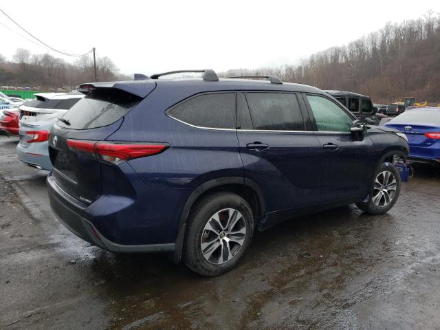 Photo 3 from auction – 2022 TOYOTA HIGHLANDER with VIN 5TDGZRBHXNS214686