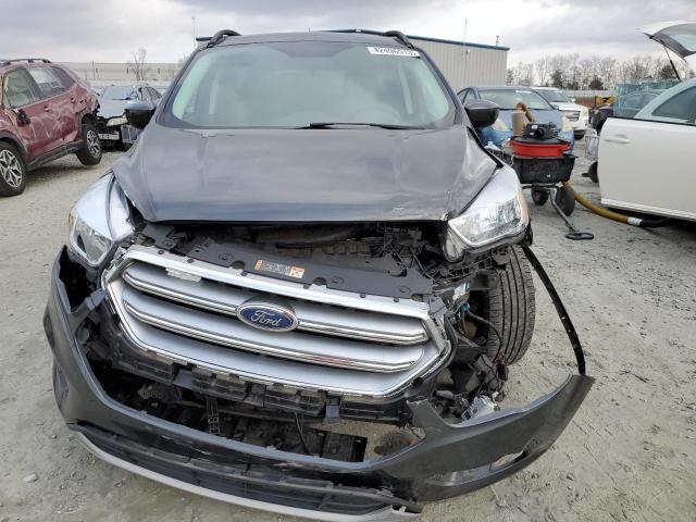 Photo 5 from auction – 2018 FORD ESCAPE SE with VIN 1FMCU0GD2JUC13130