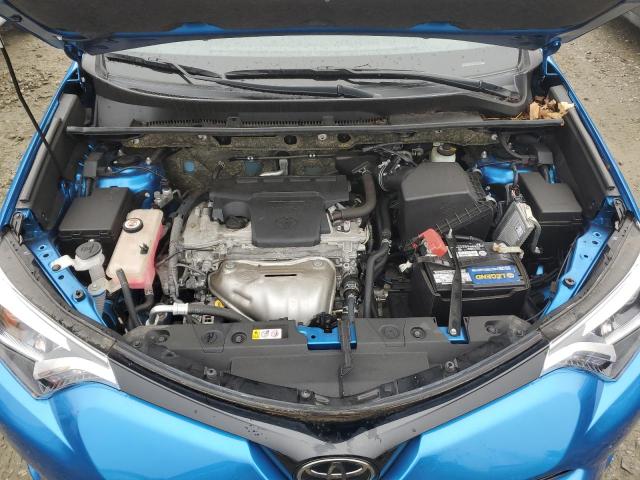 Photo 12 from auction – 2018 TOYOTA RAV4 SE with VIN JTMJFREV9JJ257729