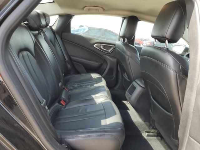 Photo 10 from auction – 2017 CHRYSLER 200 LIMITE with VIN 1C3CCCAB4HN507010