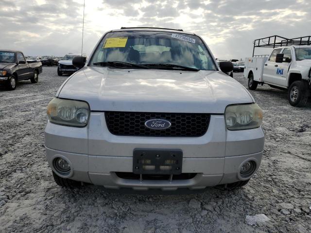 Photo 5 from auction – 2005 FORD ESCAPE LIM with VIN 1FMYU04195KA70159