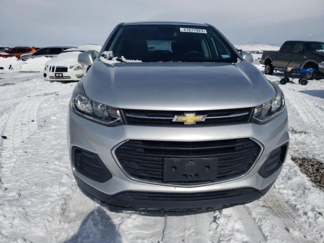 Photo 5 from auction – 2017 CHEVROLET TRAX LS with VIN 3GNCJKSBXHL257435
