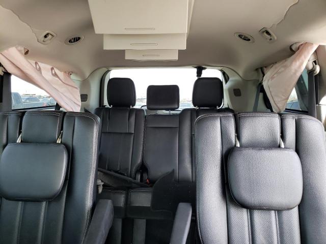 Photo 10 from auction – 2016 CHRYSLER TOWN & COU with VIN 2C4RC1CG4GR248264