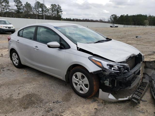 Photo 4 from auction – 2017 KIA FORTE LX with VIN 3KPFK4A7XHE055758