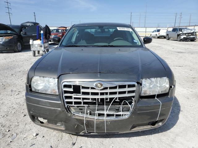 Photo 5 from auction – 2009 CHRYSLER 300 LX with VIN 2C3KA43D49H529637