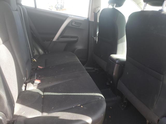 Photo 11 from auction – 2018 TOYOTA RAV4 LE with VIN 2T3ZFREV9JW492541